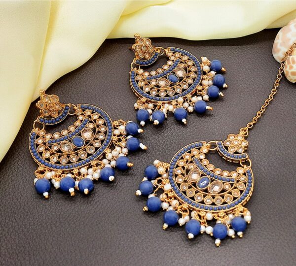 Earrings-and-Maang-Tikka-Jewellery-Set-With-Matching-Earrings-for-Women